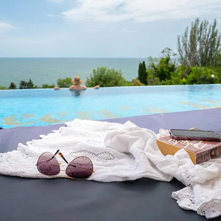 Queen's View 14-pools-near Botanic Garden Balchik