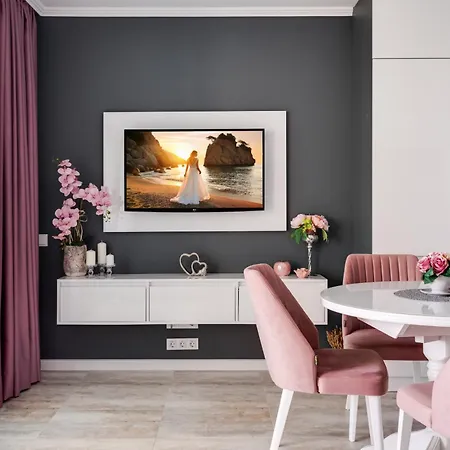 Queen's View 14-pools-near Botanic Garden Baltschik