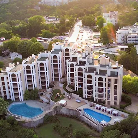 Queen's View 14-pools-near Botanic Garden Апартамент Балчик