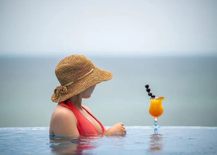 Queen's View 14-pools-near Botanic Garden Балчик